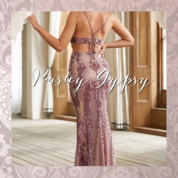 Premium Brand And Quality Special Event Maxi Dress in Blush Pink - Picture 3 of 15